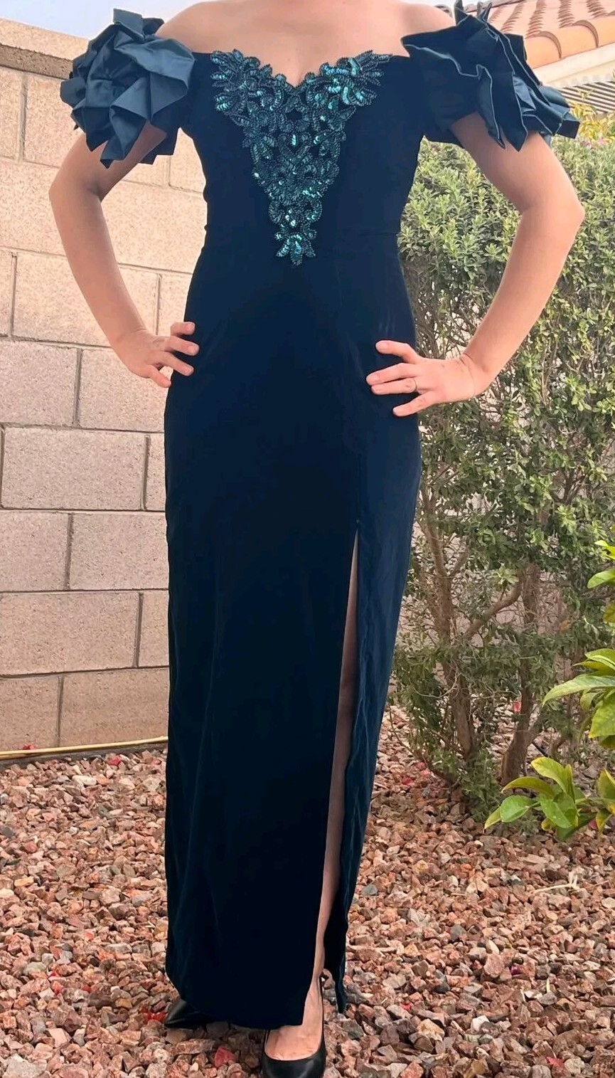 SPARKLY SEQUINS & VELVET Zum Zum vintage 1980s HALTER NECK COLUMN MAXI DRESS S