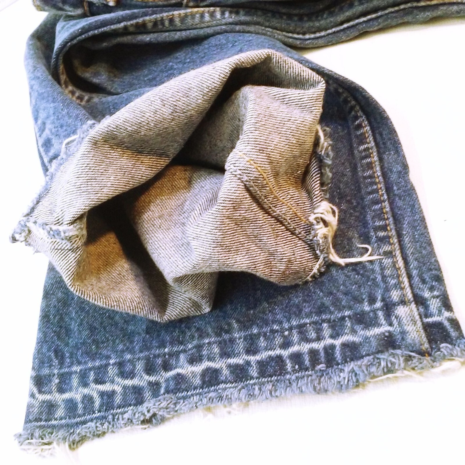 Vintage 80s Levi’s USA-made 517xx Bootcut Denim Jeans Lady-34×34 Fray Hem Dark