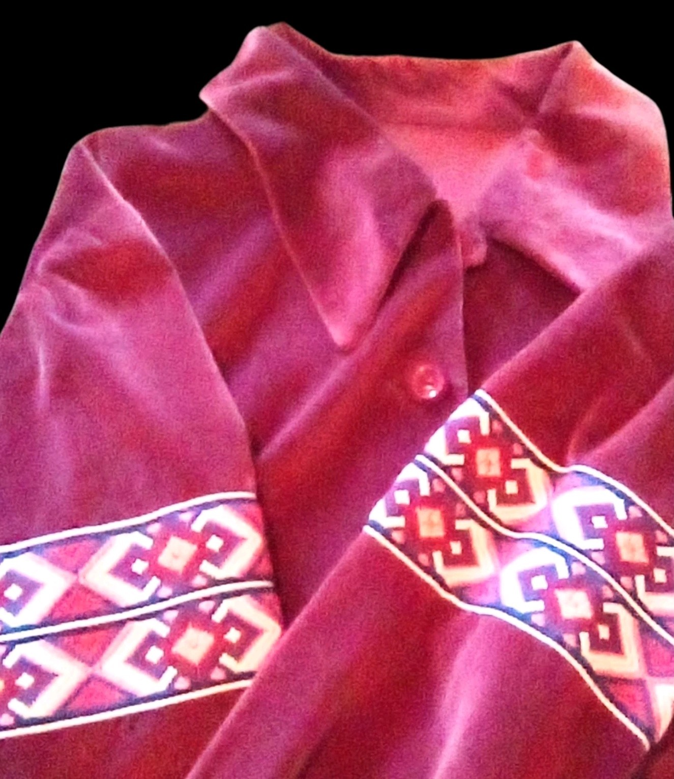 VTG 60s Fitted Velveteen Blouse Embroidered Ribbon Inset Sleeves Dagger Collar S