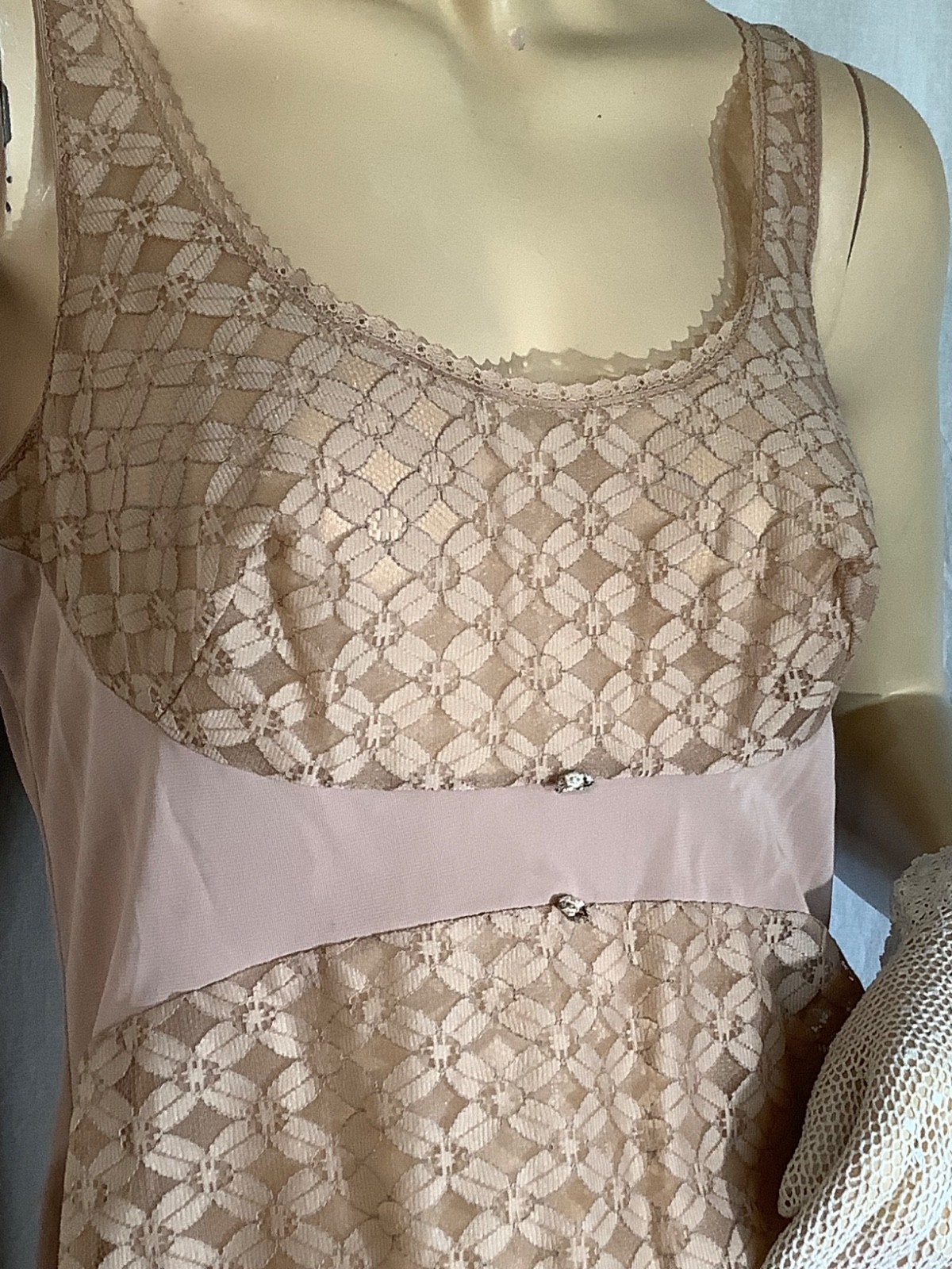 Vintage full slip Nylon lace Seamed beige L rockabilly Fit & Flare 60s Europe 44