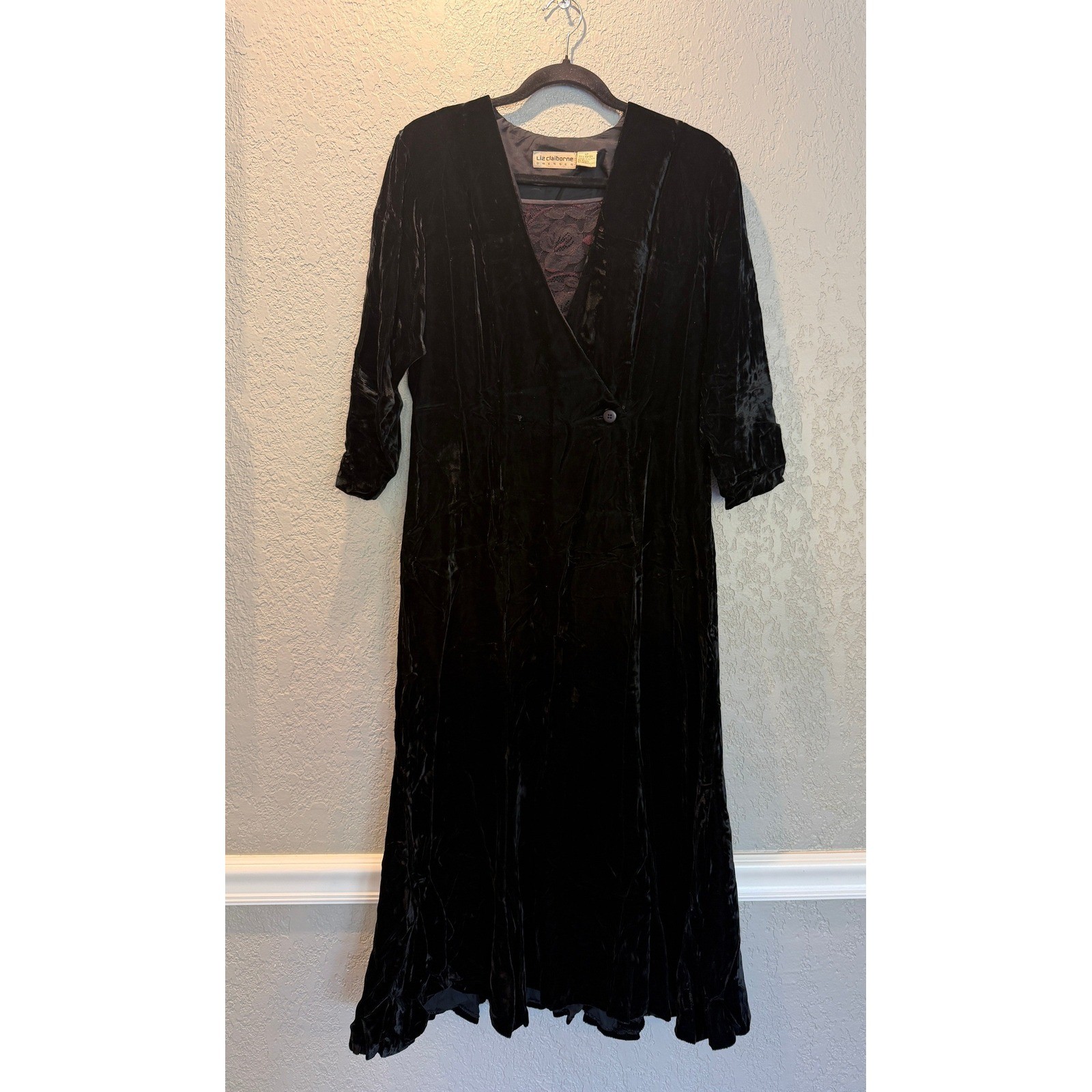 Liz Claiborne Vintage Black Crushed Velvet Lace Inset Midi Wrap Dress Mens 12