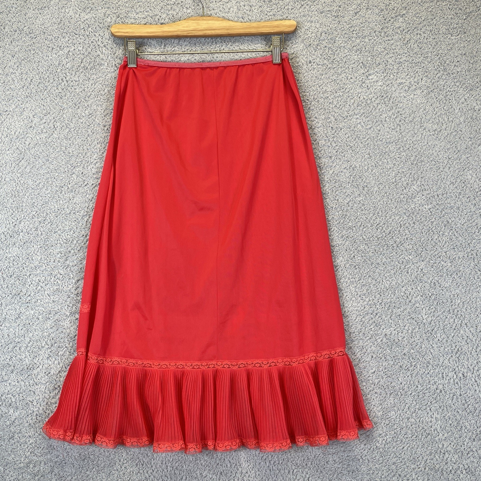 Vintage Nan Flower Originals Red Embroidered Pleated Half Slip Skirt Size Small