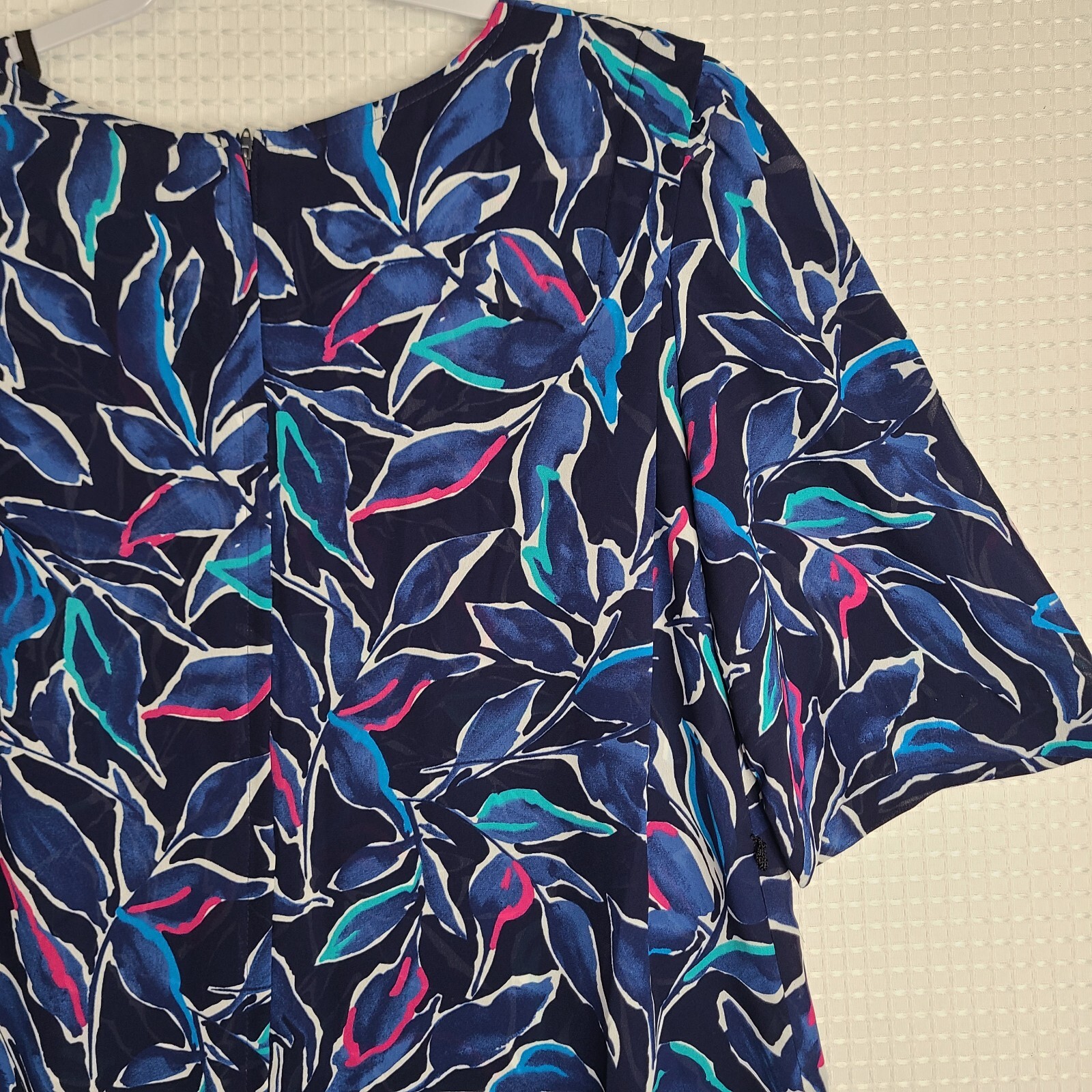 Vtg GUC British Lady Womens 18.5WP USA Made Sheer Blue Short Sleeve Shift Dress