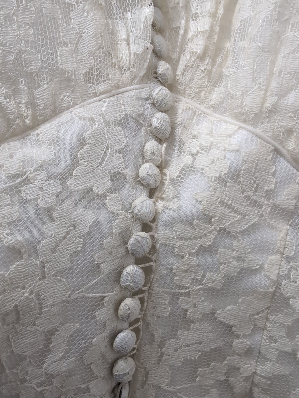 50’s Lace & Pleated Tulle Long Sleeved Princess Prairie Wedding Dress Beads