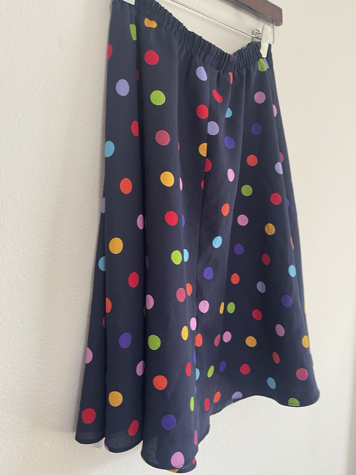 Vintage Leslie Fay A-Line Skirt Size 8 Petite. Elastic Waist, Midi Polka Dots