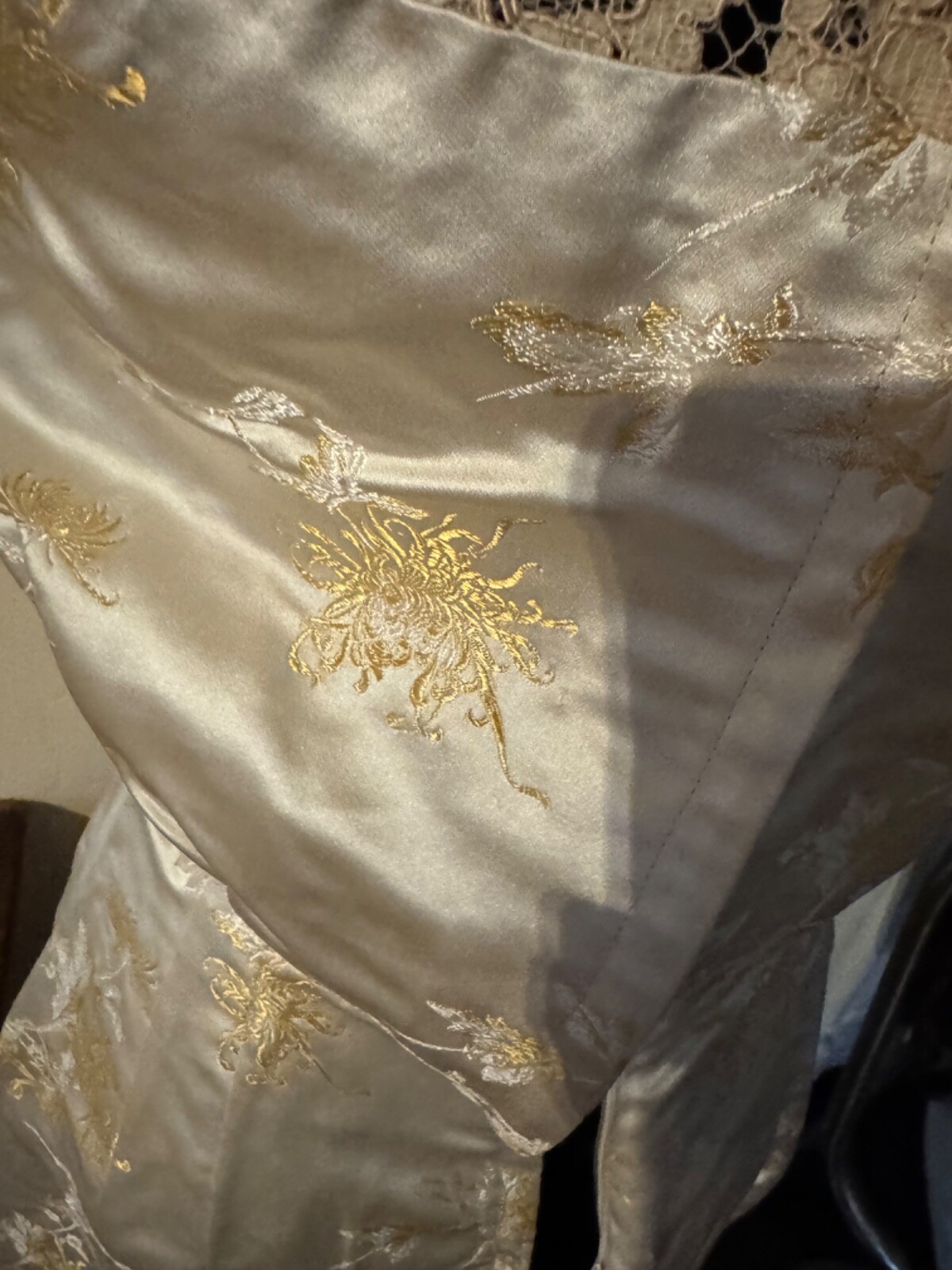 Vintage 60s Silk Cream Silver Floral Sheath Brocade Dress
