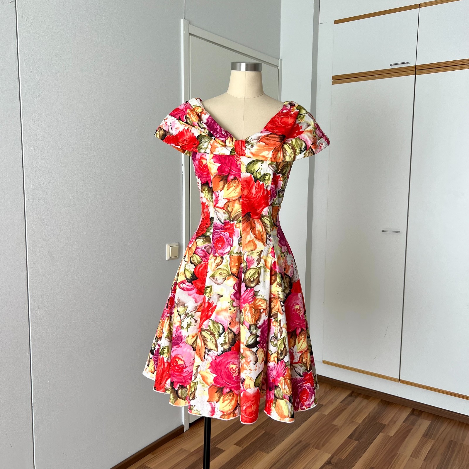1980s Floral Rockabilly Cotton Dress Off Shoulder Fit & Flare Pin Up Party Retro