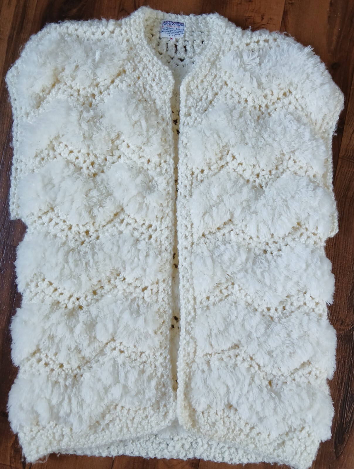 Vintage Answers by Riddles Inc. White Fuzzy Boho Crochet Style Vest Size M