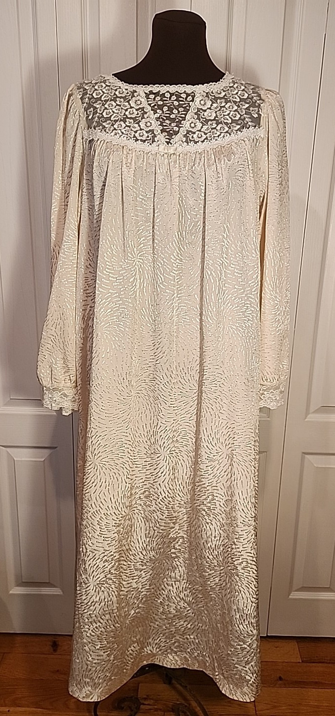Vintage Christian Dior Saks 5th Avenue Off White Ivory Long Nightgown Gown M/L