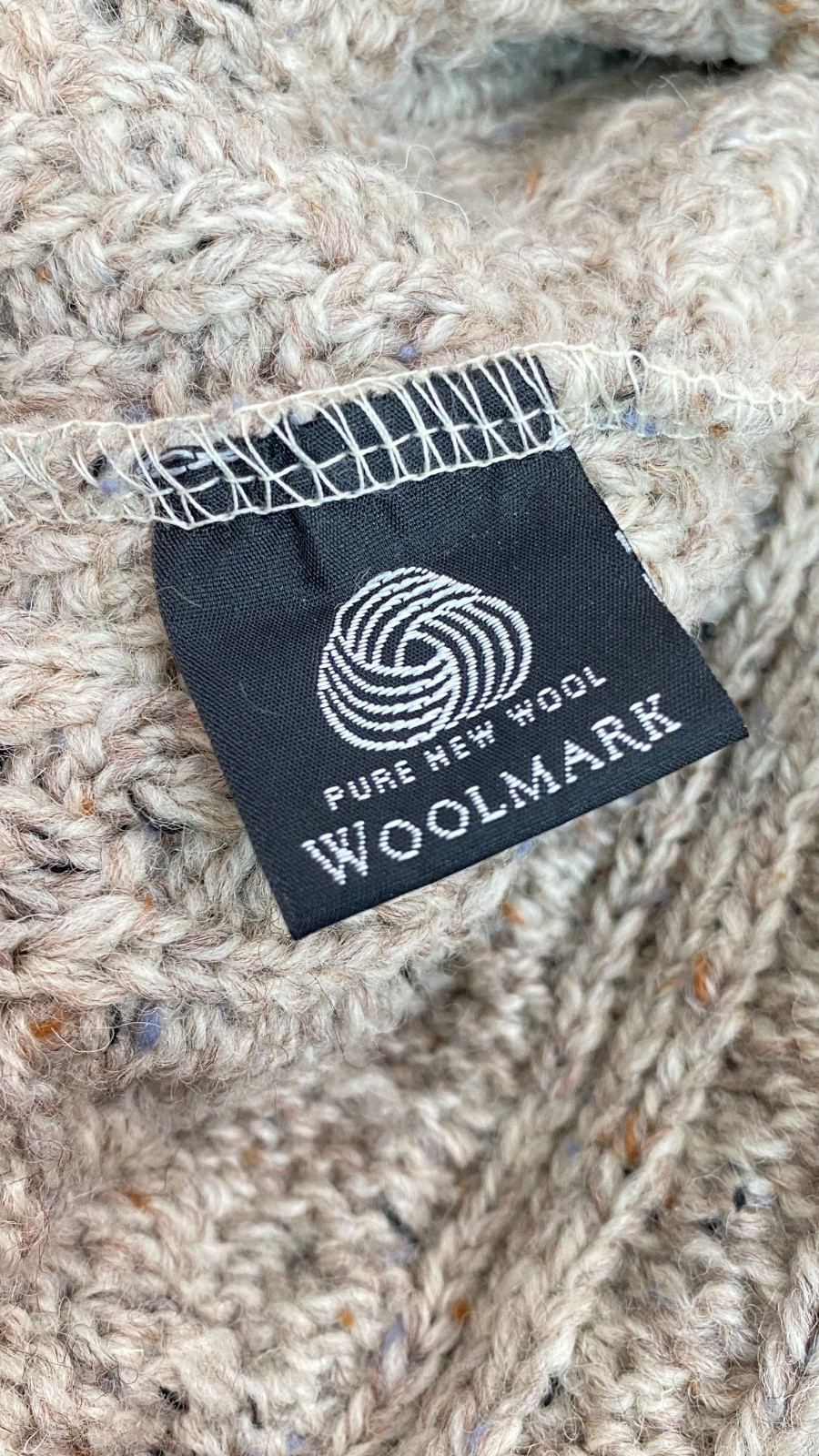 Vintage 1990s Irish wool cardigan sweater women’s L oatmeal Ireland BLARNEY knit