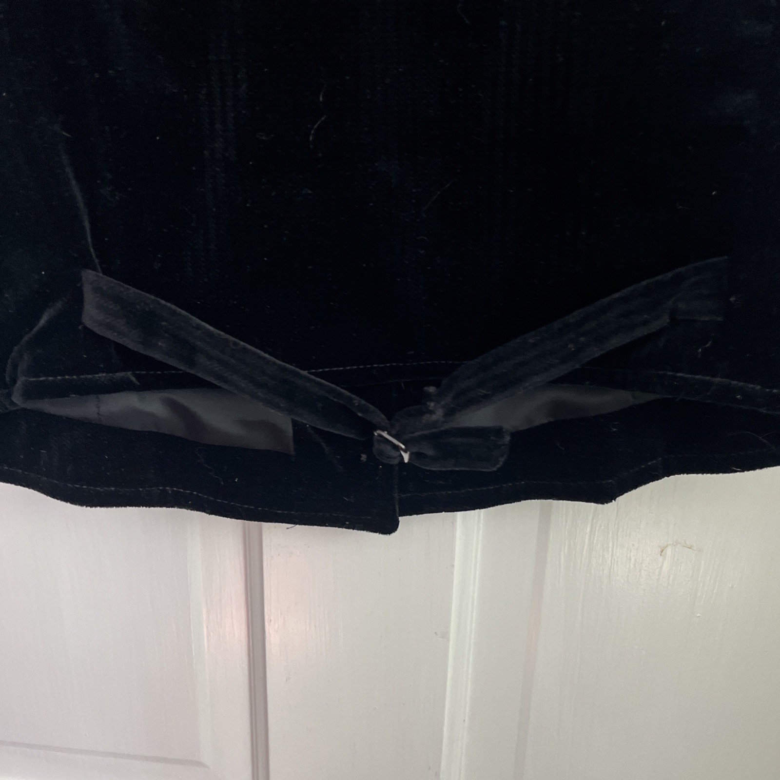 Vintage 70s/80s Womens Jaeger Black Velvet Vest UK 14 (8) Holiday