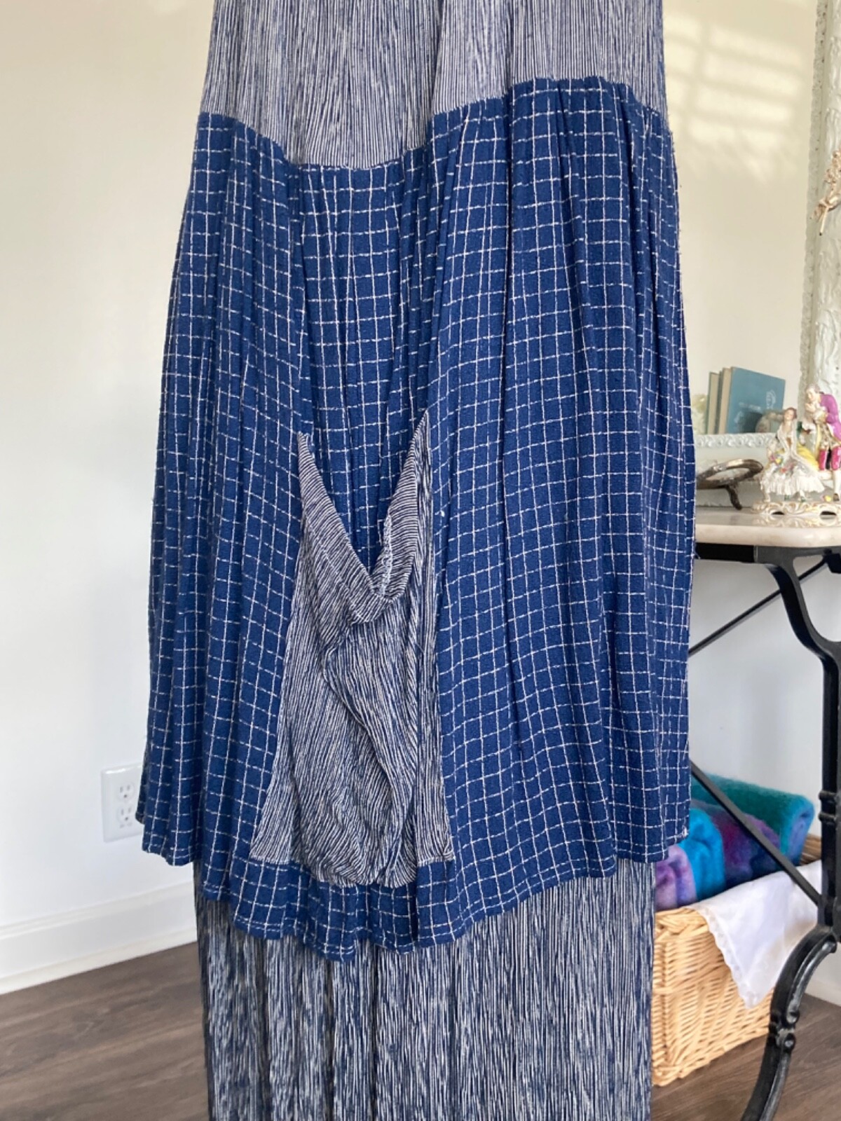 Vintage 1990s FLAPPER Blue KOKOON Lady Bug Pouch POCKET Dress Maxi M Jumper USA