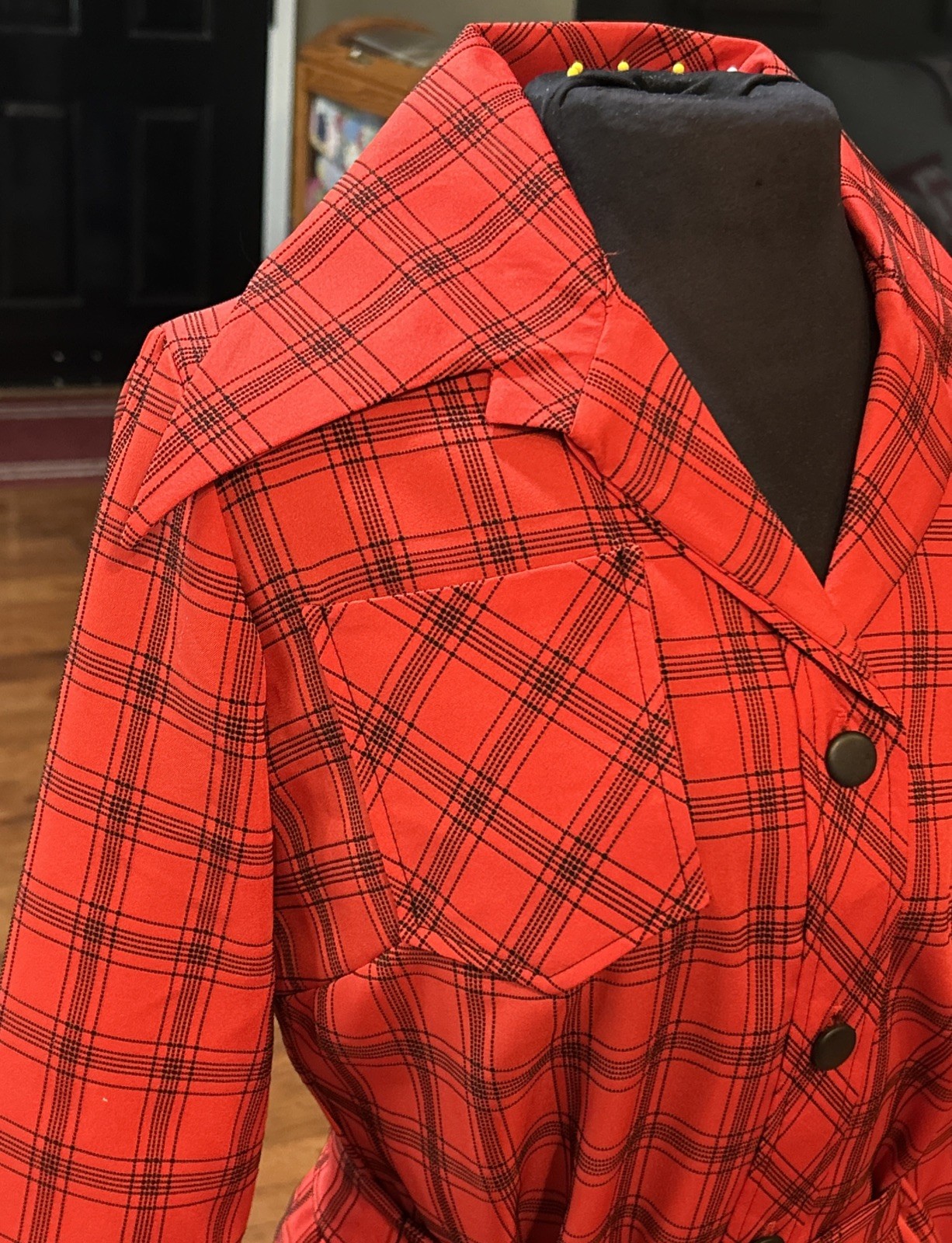 Vintage Red Black Plaid stripes Shirt Dress Polyester Knit Medium Large EUC