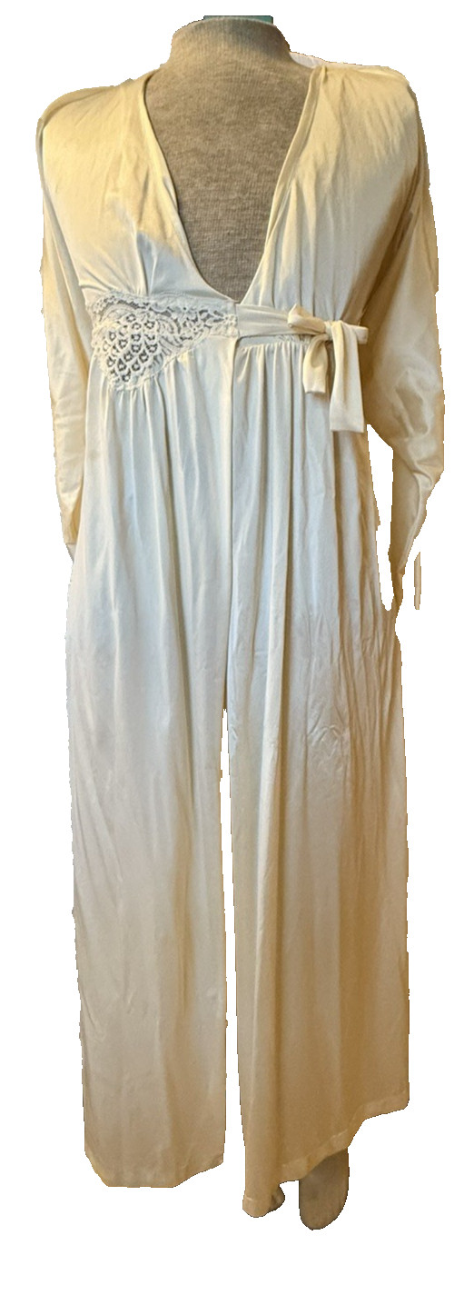 Vintage Lily of France Peignoir nylon Ivory Gown Robe Small USA 53″ Long