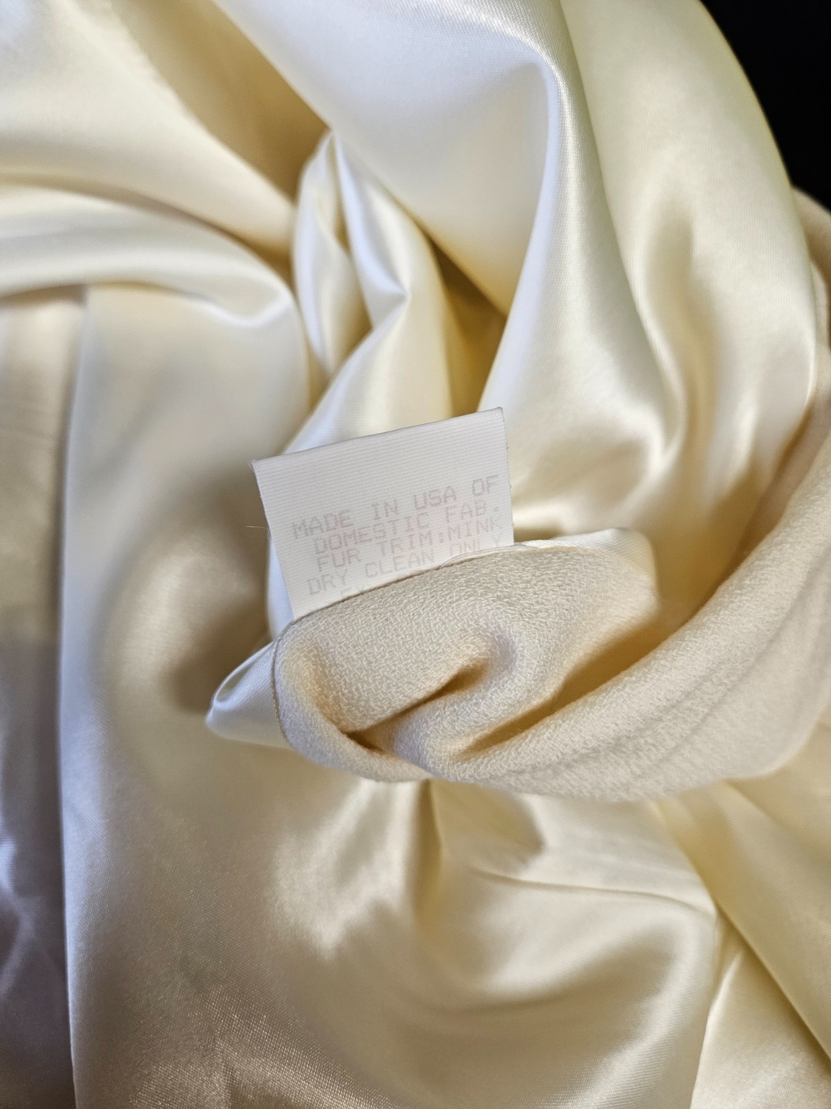 VTG C’est Simone Ivory Wool Cape Womens M Mink Scarf