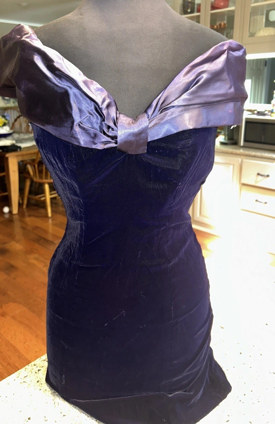 Vintage 80’s ZUM ZUM Off Shoulder Short Prom Dress, Size 7/8 Purple Velvet NWT