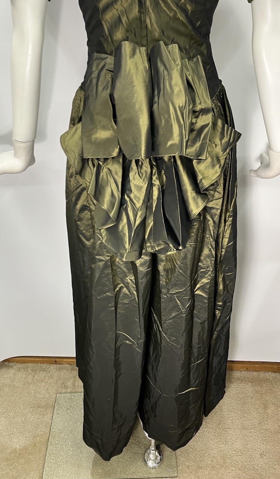 80s Vtg Olive Green Fairytale Gown Gothic Sequined Puff Sleeve Bustle Bow XS – S
