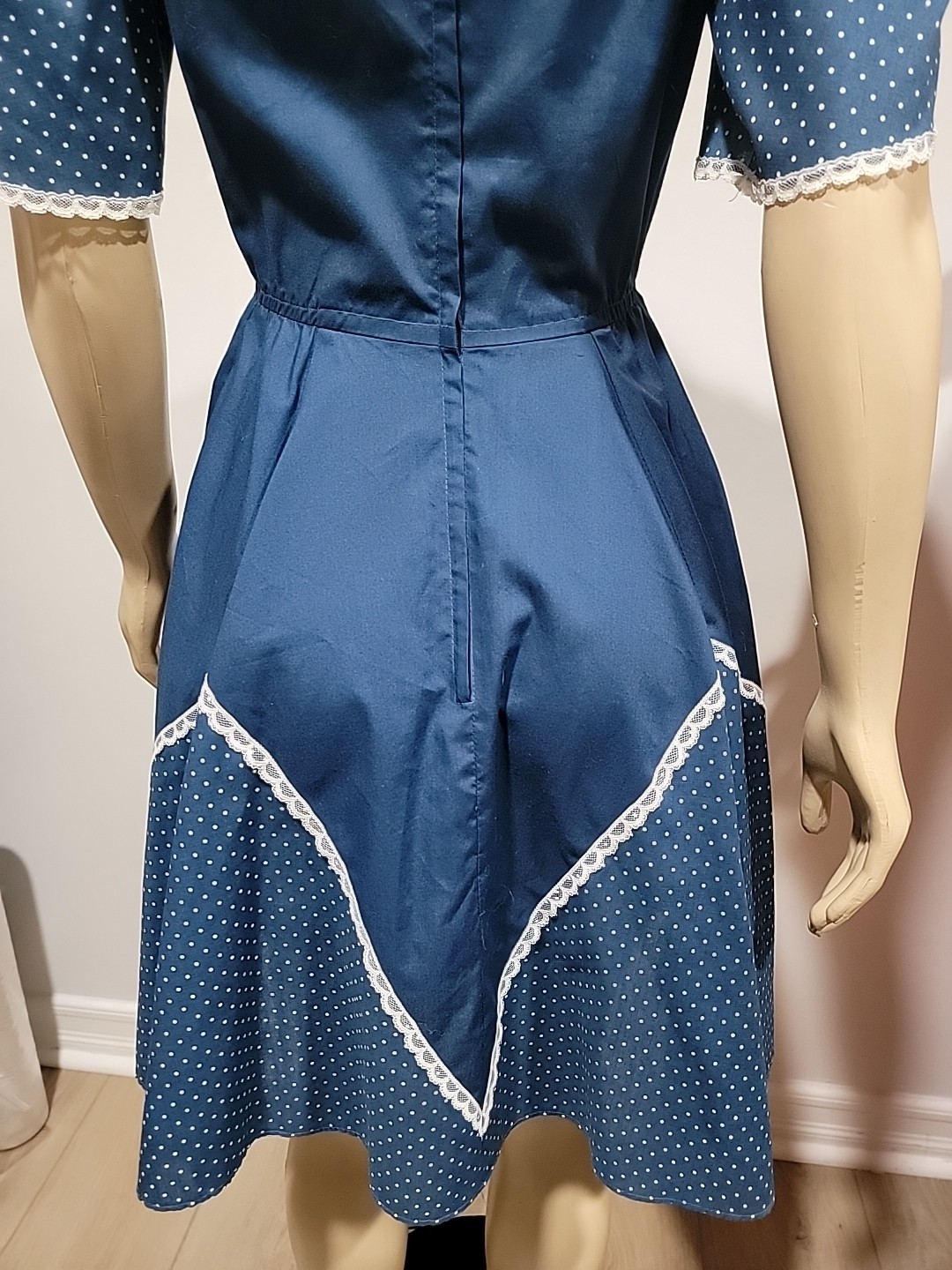 Partners Please Malco Modes Square Dance Dress Size 8 Blue White Polka Dots #CC