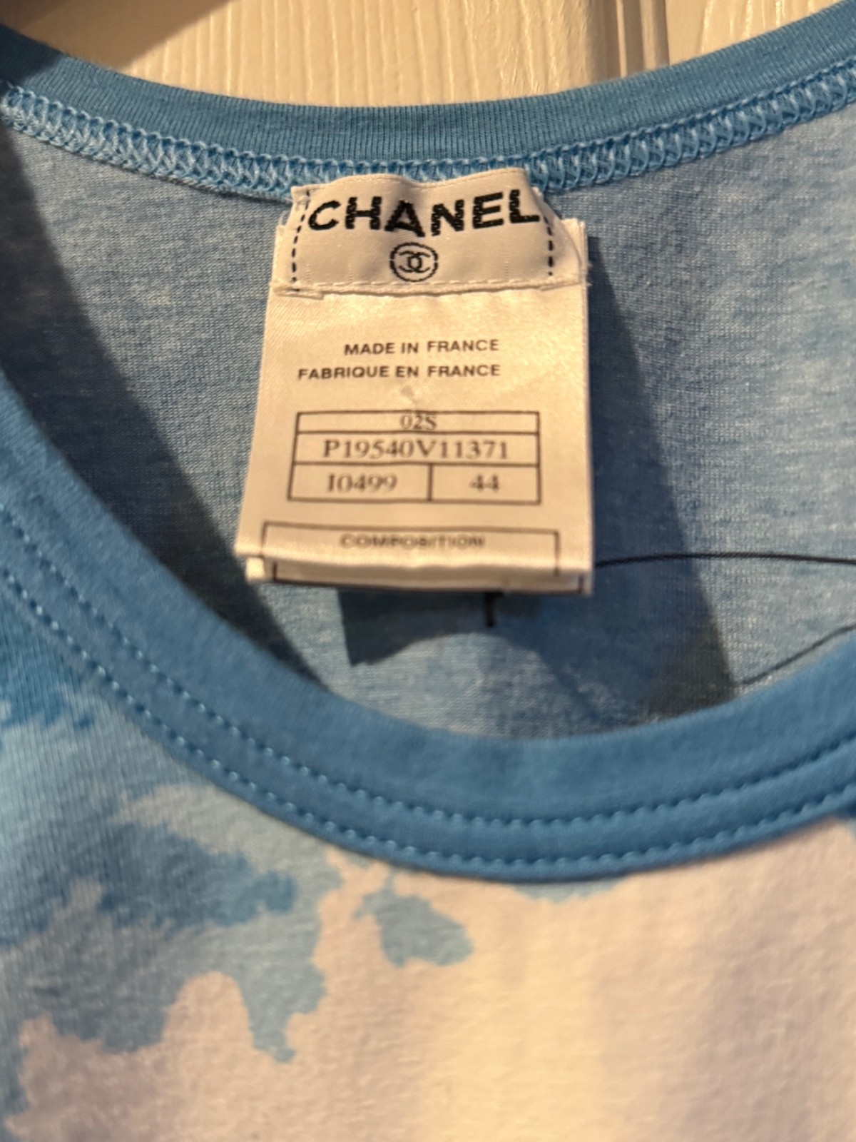 CHANEL 2002S SURF VINTAGE BLUE RED TOP CHANEL LOGO CC FR44- FR40