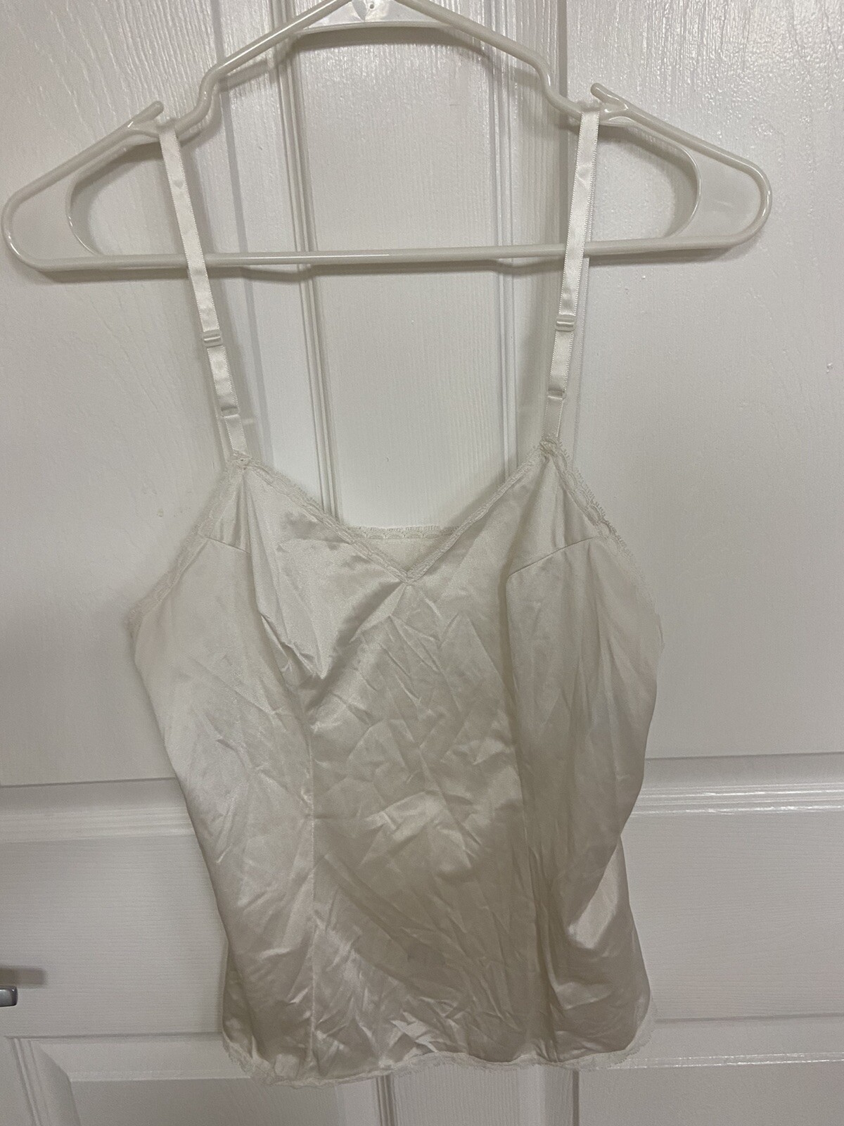 VANITY FAIR Camisole Off White Size L 36/42 Vintage Lace Trim~Nylon