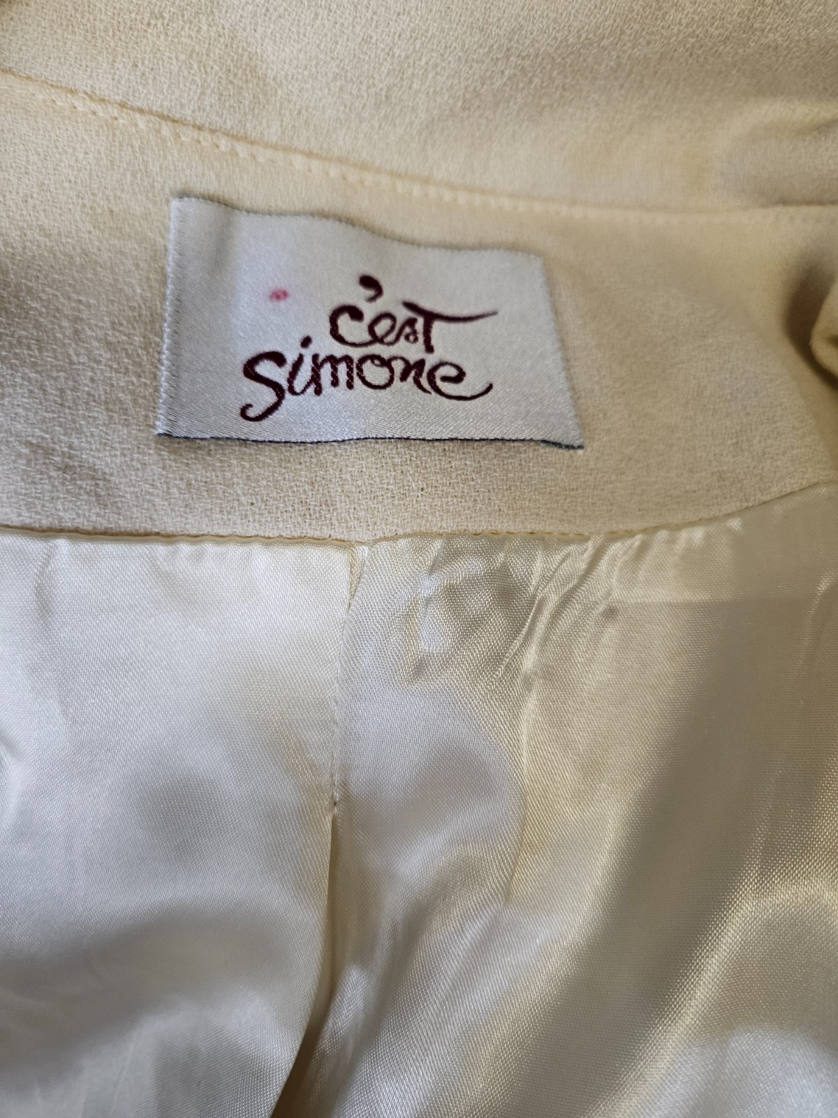VTG C’est Simone Ivory Wool Cape Womens M Mink Scarf