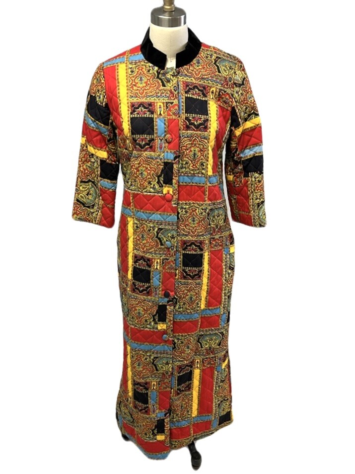 Authentic VTG 70s Boutique Quilted Hippie Robe Paisley Abstract Print Red Lined