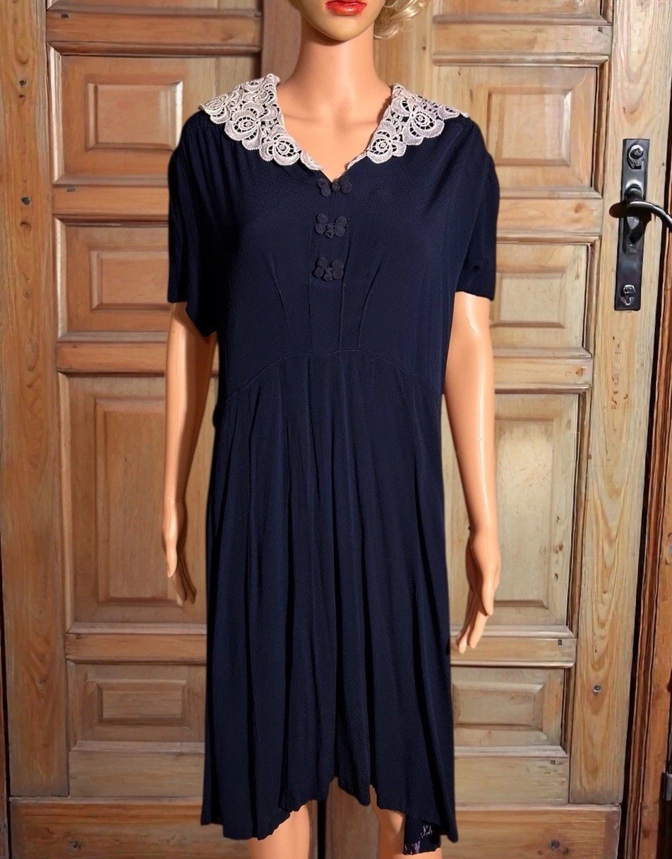 Vtg 1940s Crepe Dress Set With Bolero Pebble 36W/L WWII Crochet Lace Academia