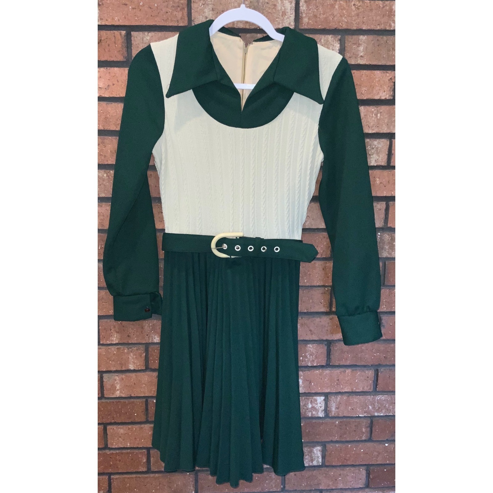 Vintage Sears Great Looking Dress Green Cream Cable Knit Pleated Mod Belted 70s
