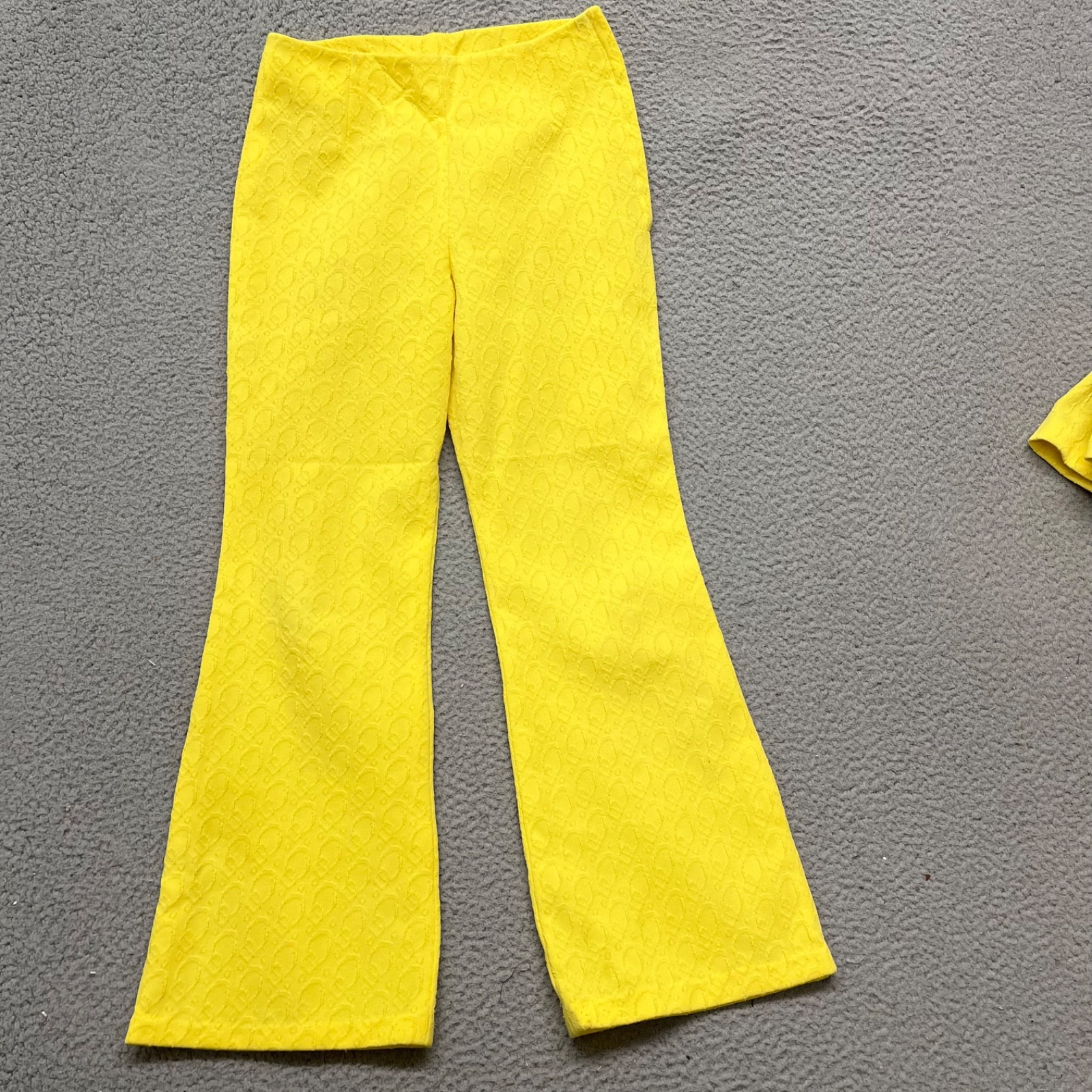 60’s Leisure Pant Set Womens S Yellow Geometric Textured Dacron Polyester 70’s