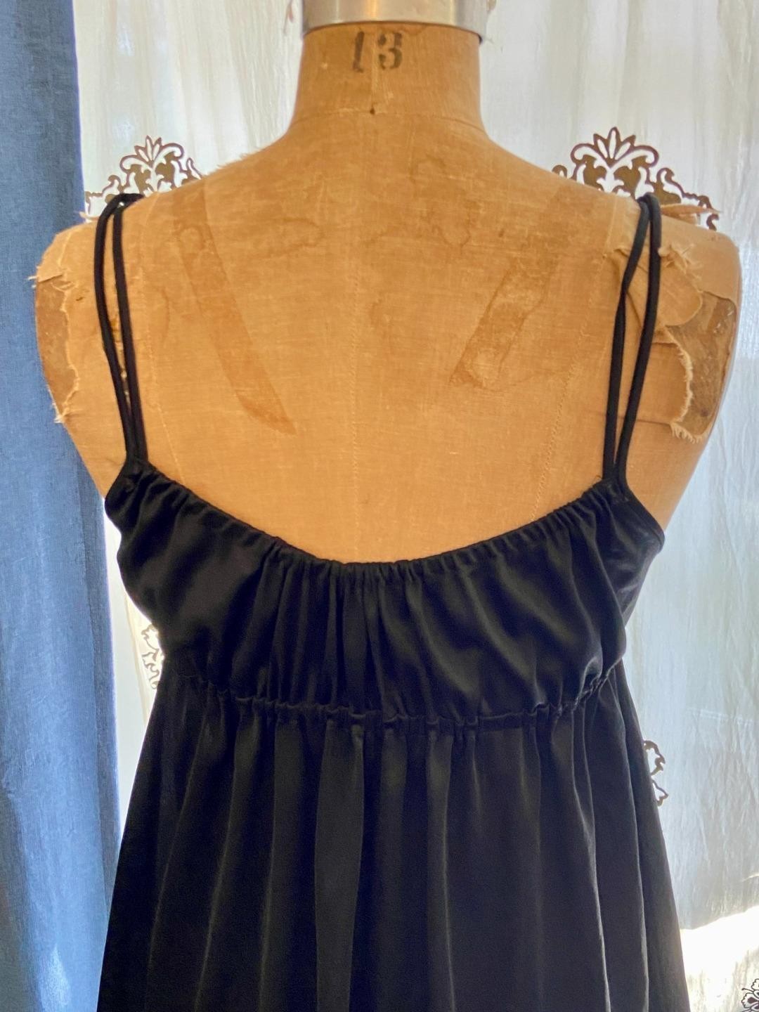Vintage 60s VAN RAALTE Black Nylon OPEN SIDES Babydoll Short Nightgown USA M 36