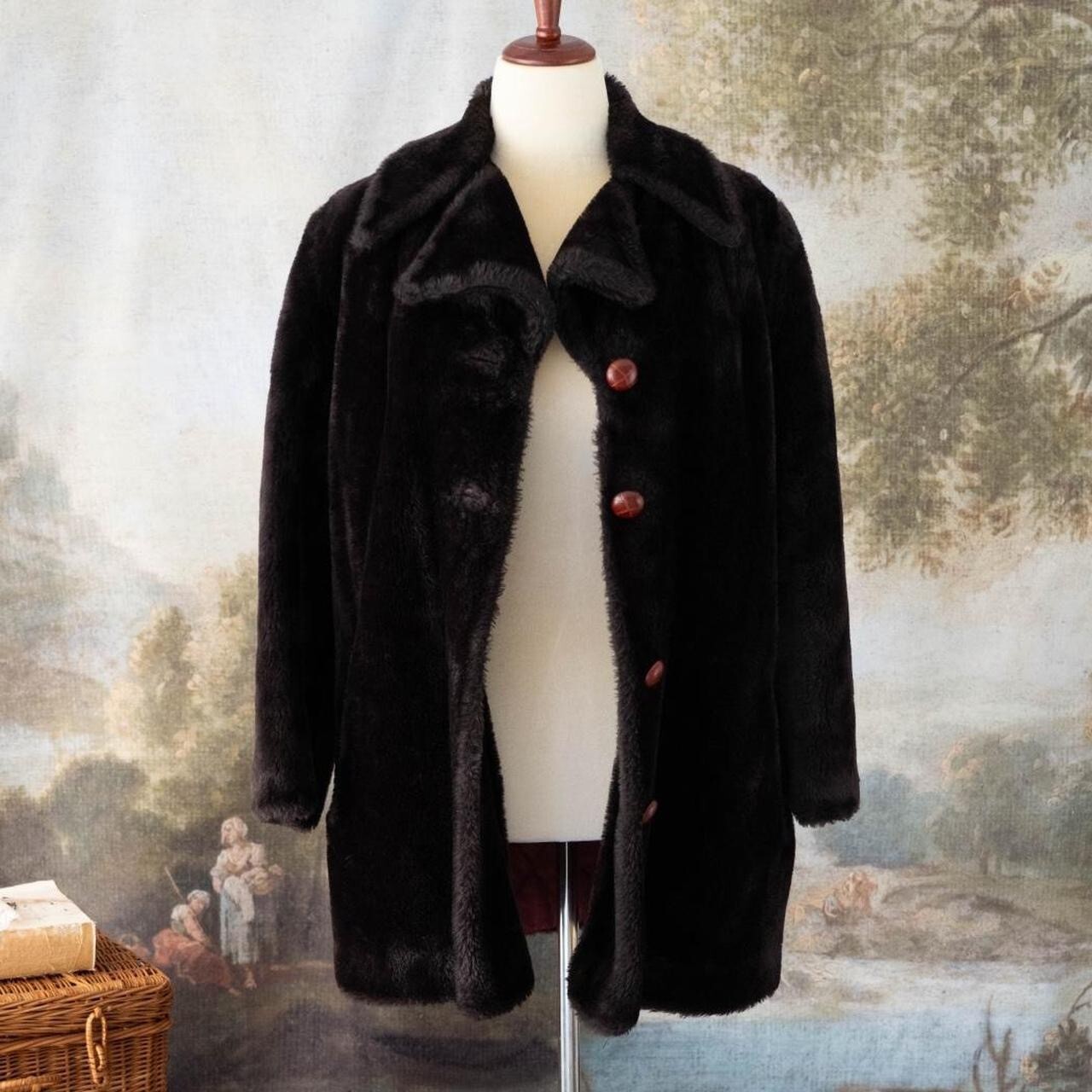 Vintage 1970s/80s Faux Fur Brown Coat with Faux Leather Buttons Size M Winter