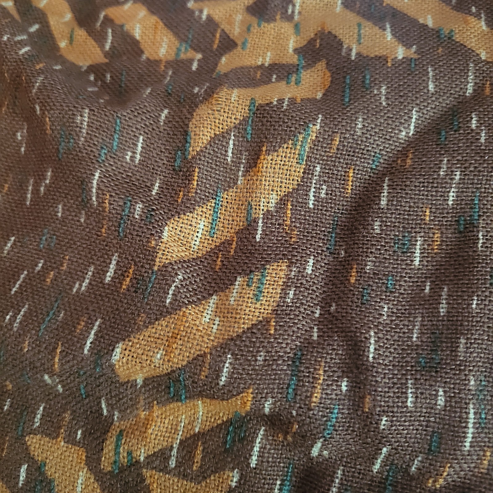 ECHO 1970’s Long Scarf Shawl Neckerchief 47×15 Inches