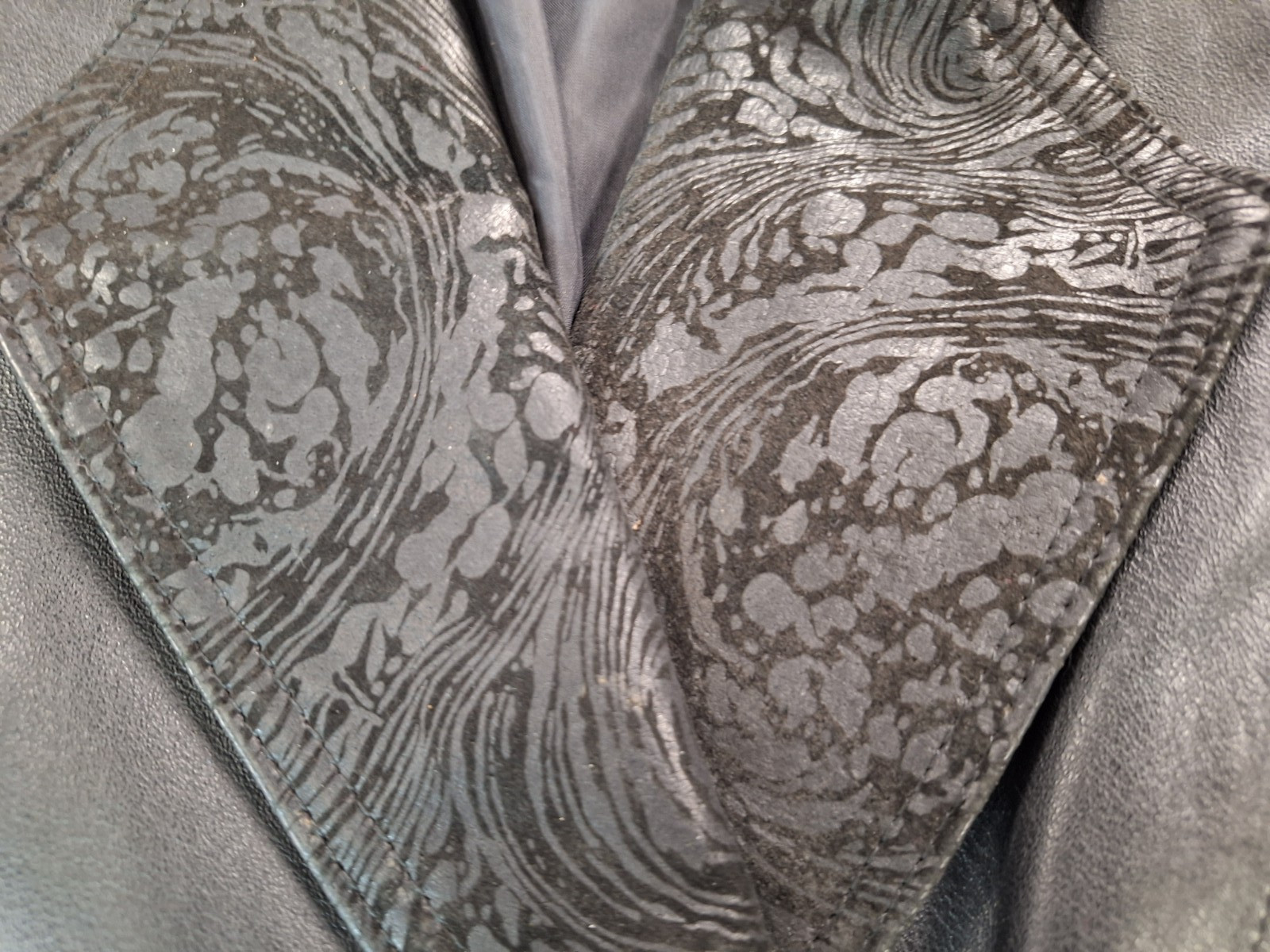 VTG Wilsons 100% Leather Moto Jacket 1980s-90s Black Women MEDIUM Floral Paisley