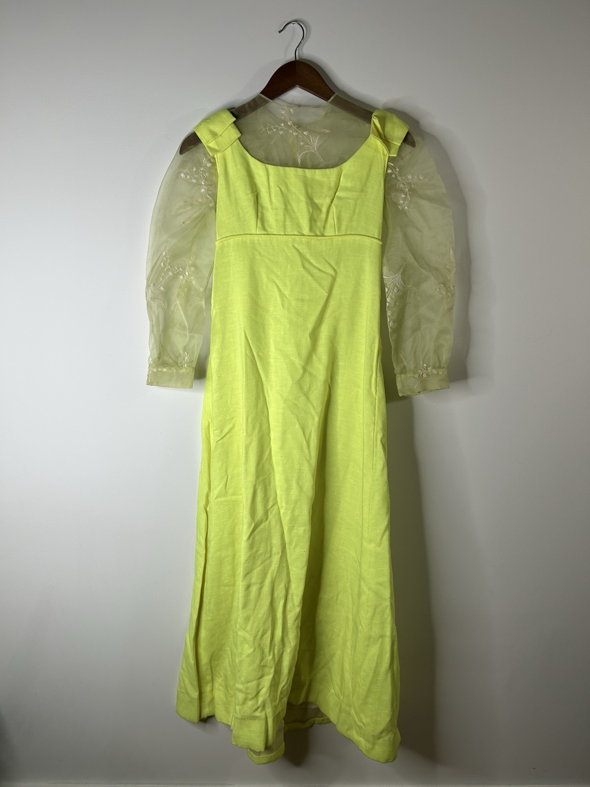 Vintage 1970’s Dress Women’s Green Maxi Lace Sheer Details Aline Party