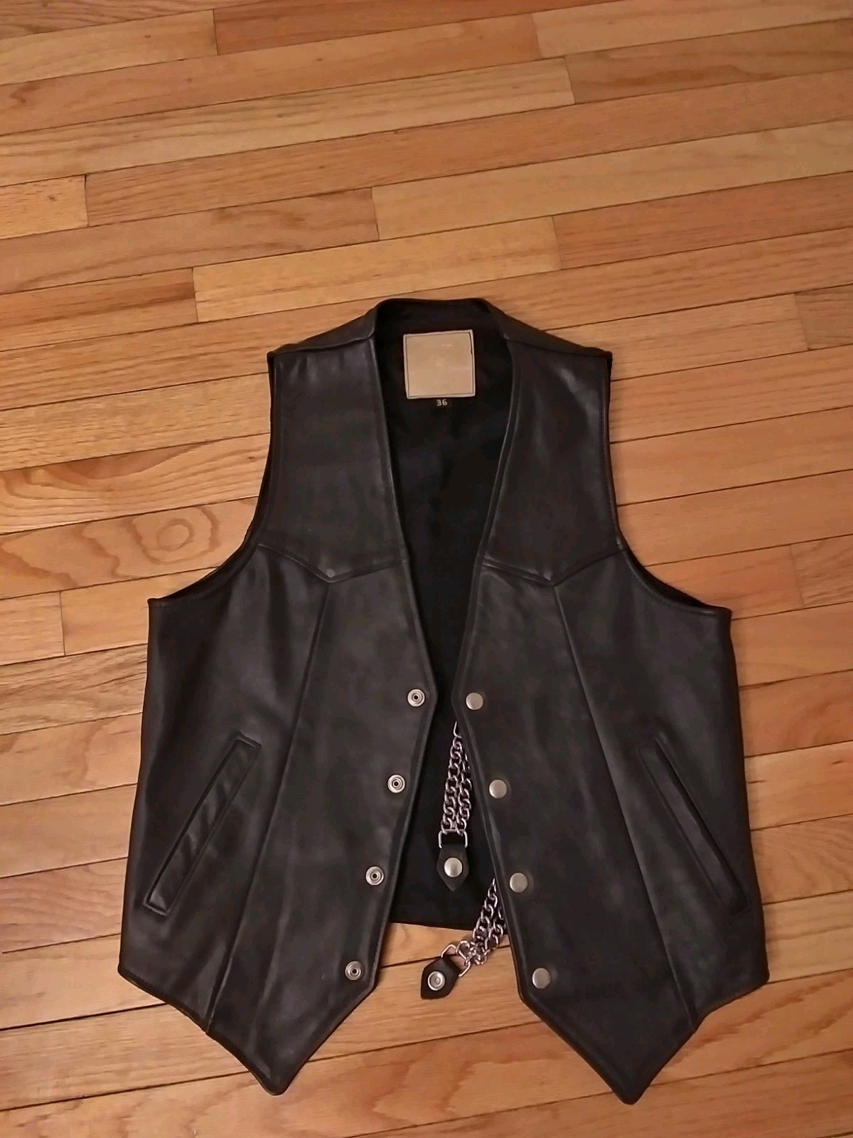 Indian Run Vintage 1980s Women’s Black Leather Motorcycle Vest Size 36