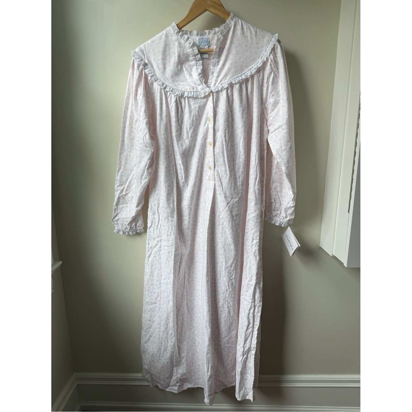 NWT LANZ OF SALZBURG Floral Flannel Nightgown Cottagecore Granny Traditional S