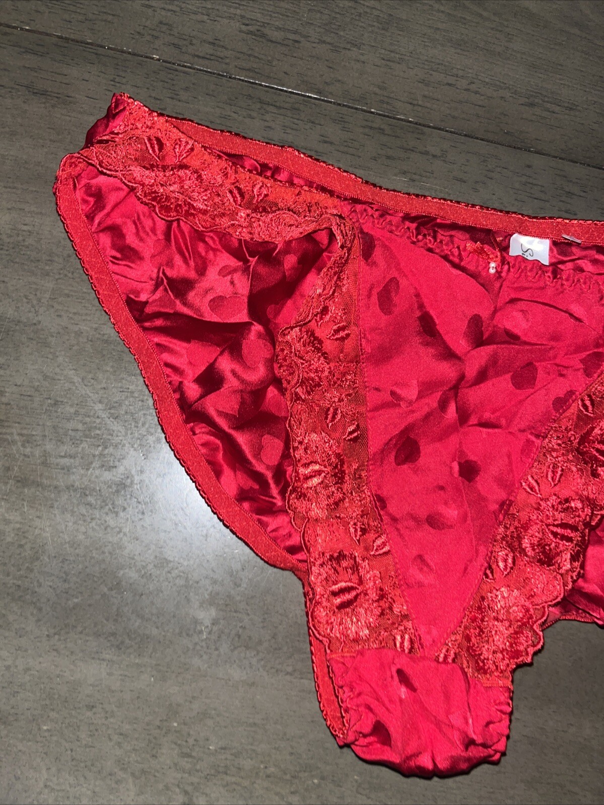 VINTAGE SILKSCREEN SECOND SKIN SATIN Lace BIKINI PANTIES – Large
