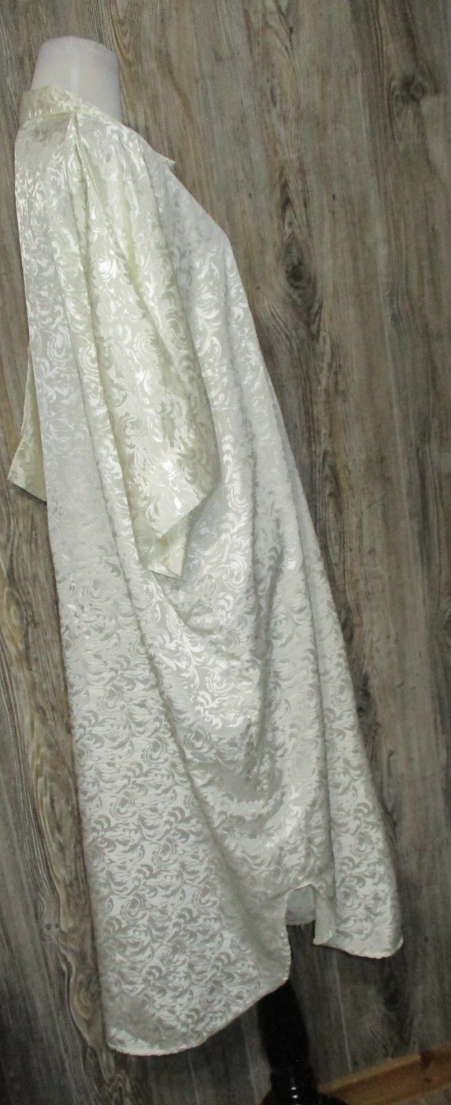 Vintage La Nuit Polyester Satin Night Shirt Dressing Robe Golden Girls One Size