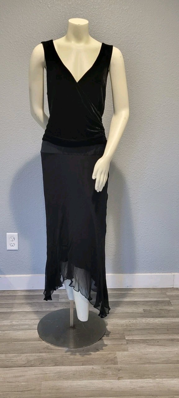 VINTAGE 1990s JONATHAN MARTIN STUDIO BLACK SILK VELVET VNECK SLEEVELESS …