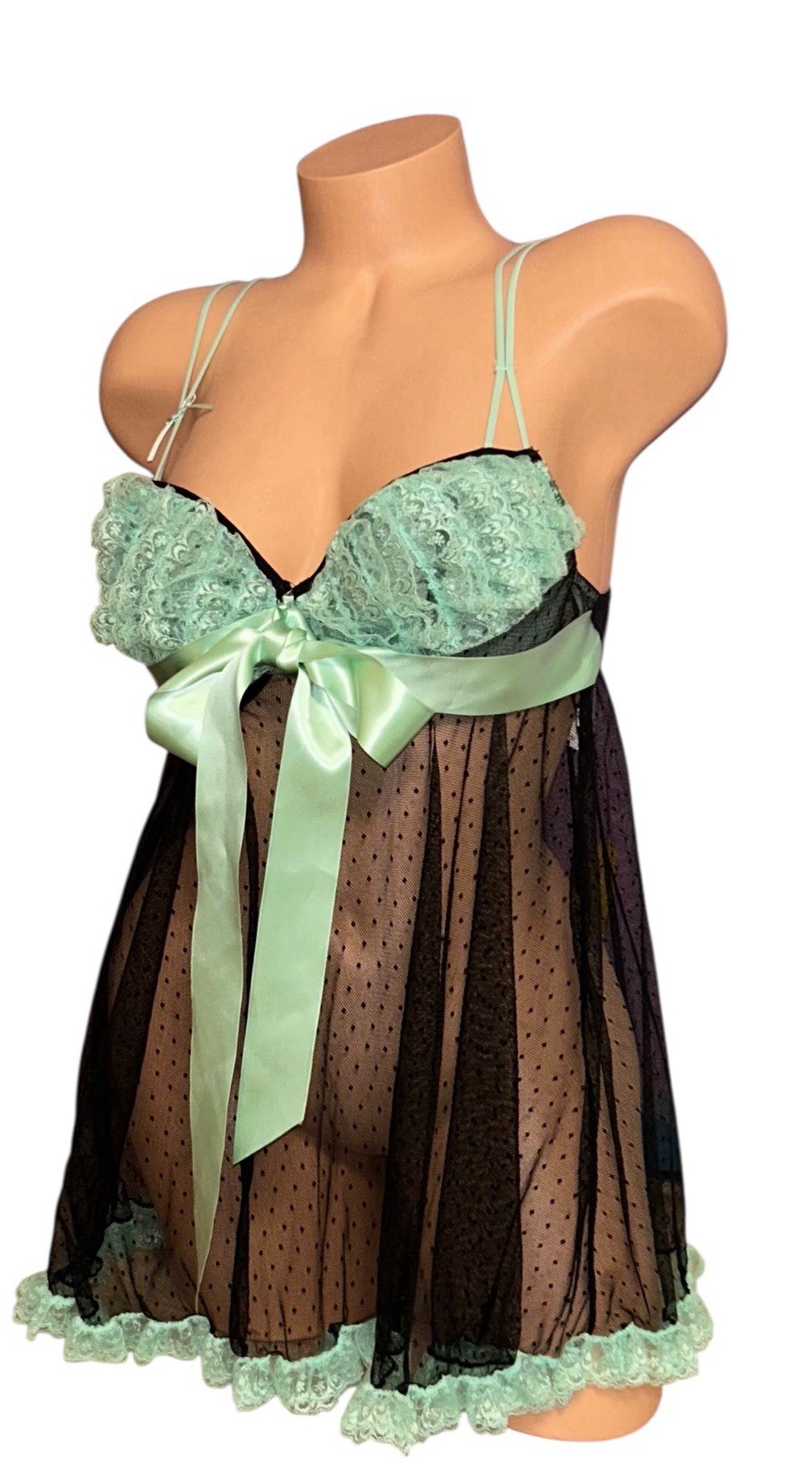 J. C. PENNEY DELICATES Black Sheer Mint Green Lace Trim Bows Nylon Nightie M