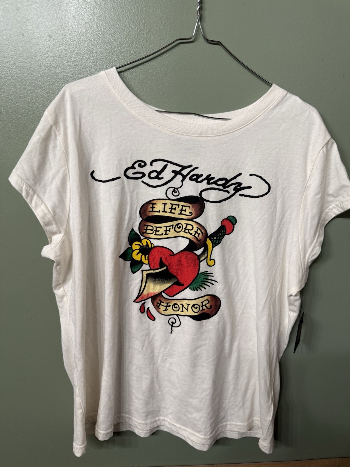 NWT Ed Hardy Shirt Color: Ivory, Love Before Honor HeartGraphic Logo Size 2xl.