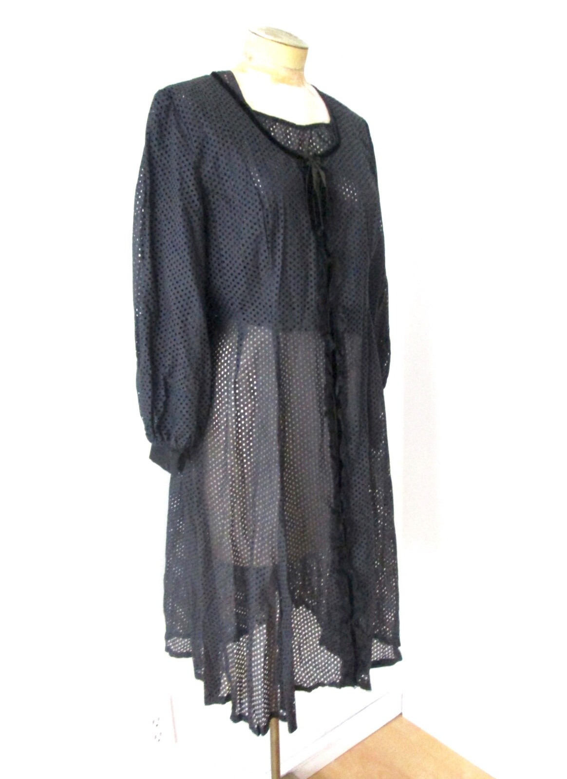 Antique 30s black cotton 2-pc dress top eyelet cutout dots lace velvet trim M