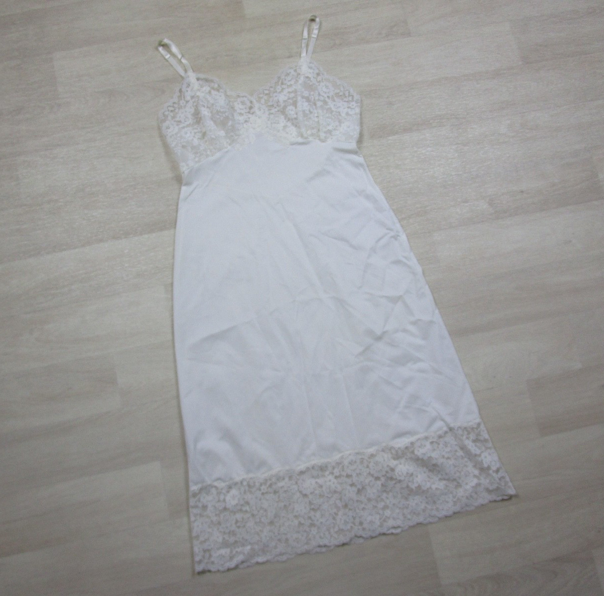 Vintage 60s Van Raalte Suavette Full Slip (34) Nylon Sheer Lace Bust Bridal USA