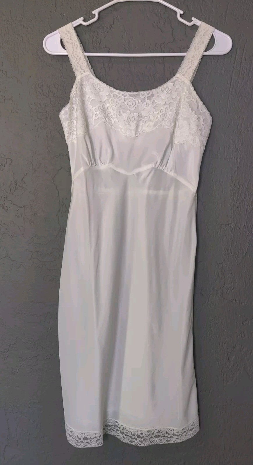 Vintage Lady Lynne Full Dress Slip Pin Up Style Lace Straps Elegant Size Small