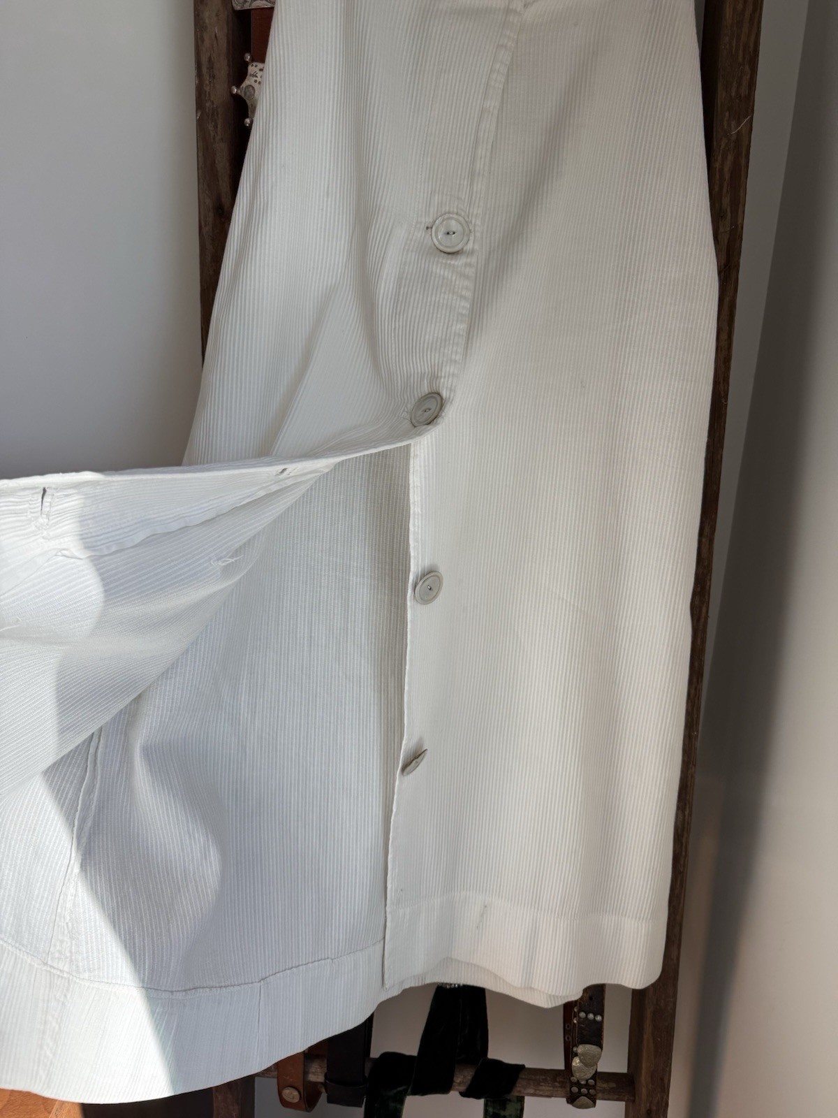 Vintage Antique Edwardian 1900s Piqué Walking Skirt With Mother Of Pearl Buttons