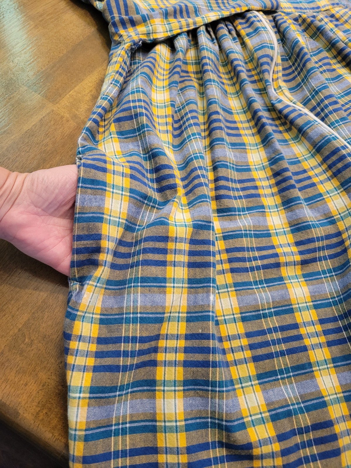 Vtg Coffee Coats By Saybury Women’s Blue Yellow Plaid Sz Med Embroidered Floral