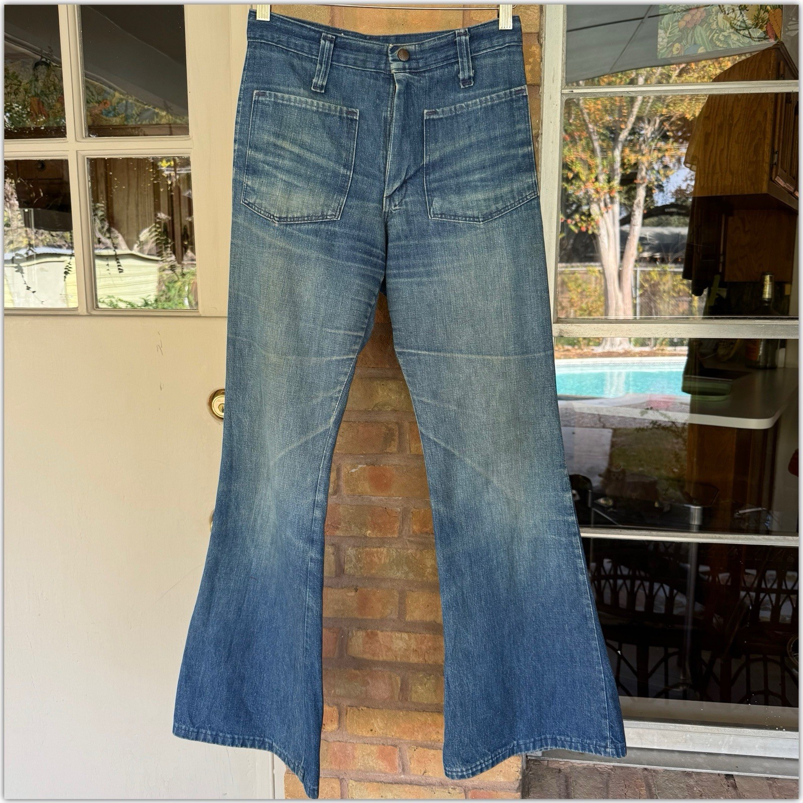 1960s Vtg Chess King Low Rise Bell Bottom Denim Jeans W 27 L 31 Flares 70s