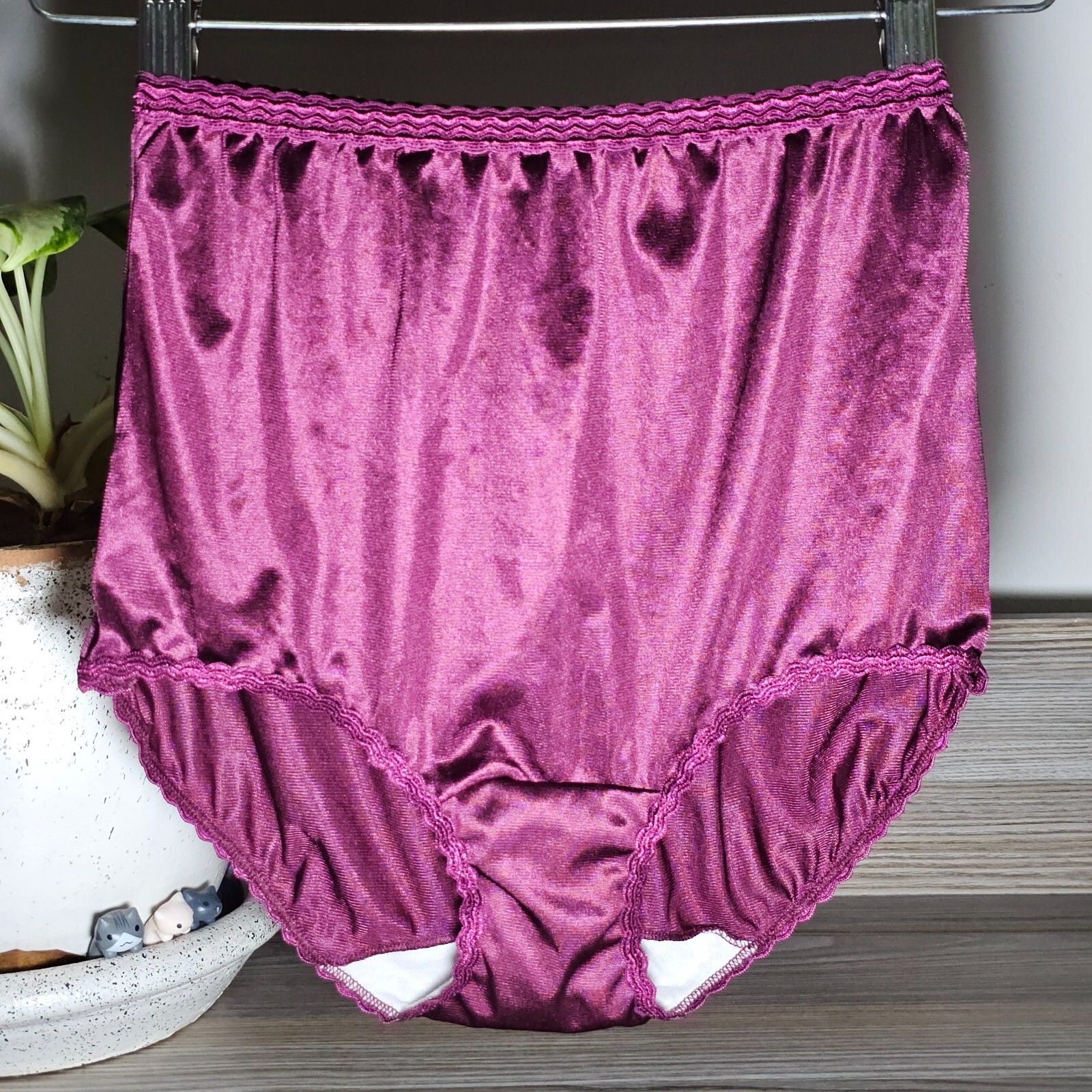 Vintage Silky Nylon Panty Slippery Cherry Red Granny Sheer Brief Sz 5 Hip 35-37″