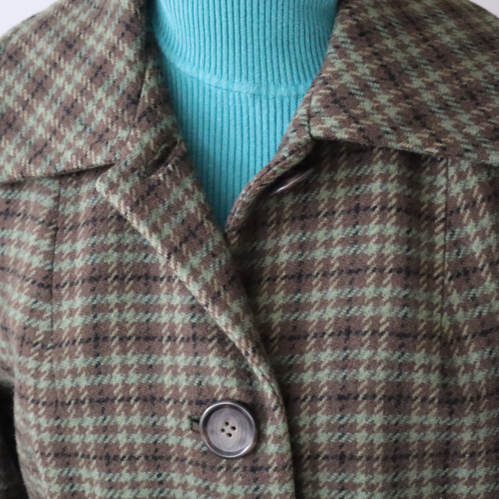 Vtg Pendleton 100% Virgin Wool Jacket Chestnut Brown, Blue Aqua Plaid Sz 14? USA
