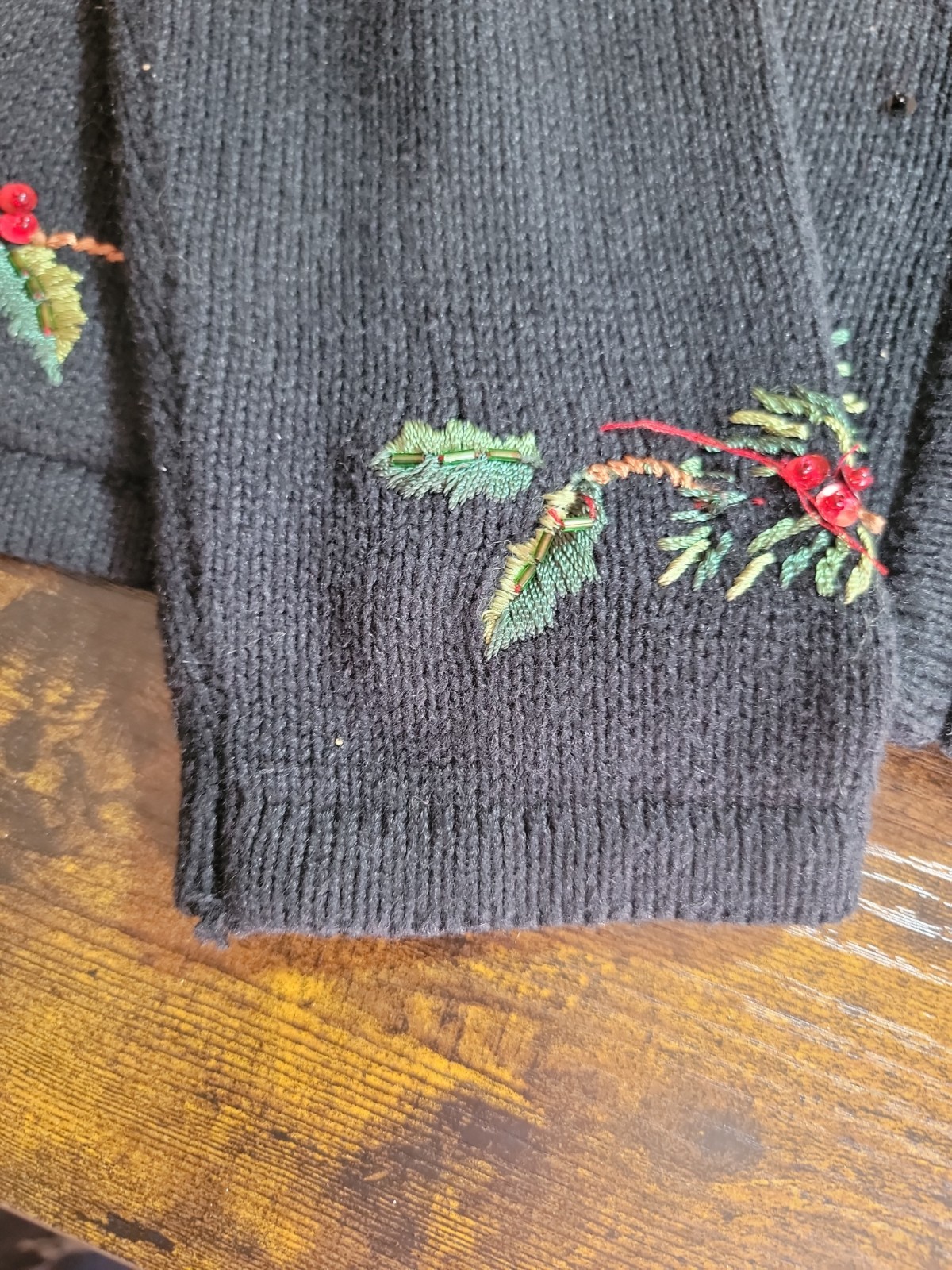 Tiara International Vtg Zip Christmas Sweater Cardinals Embroidered Black large